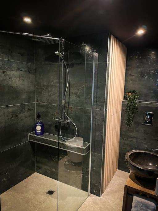 Suite Luxueuse Jacuzzi Suite Amantis By Noma แซ็งต์-ชามงด์ ภายนอก รูปภาพ